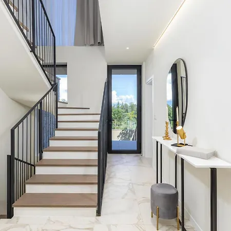 Holiday home Stunning In